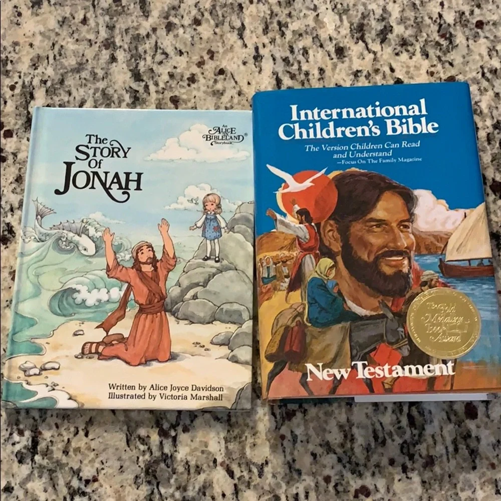 International Children Bible / Story of Jonah 2 Christian Books For Children
